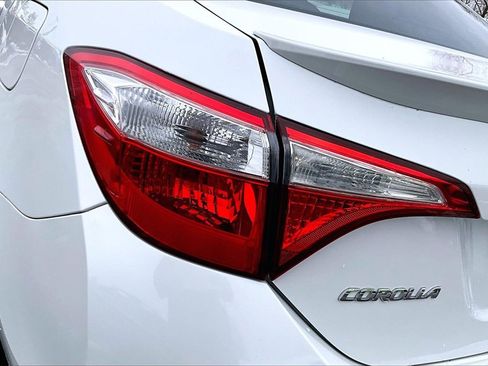 Used 2015 Toyota Corolla LE image 30