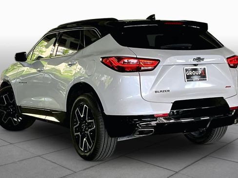 Used 2023 Chevrolet Blazer RS FWD image 11