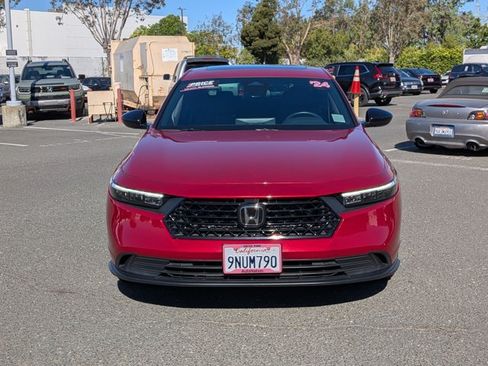 Used 2024 Honda Accord Sport image 2