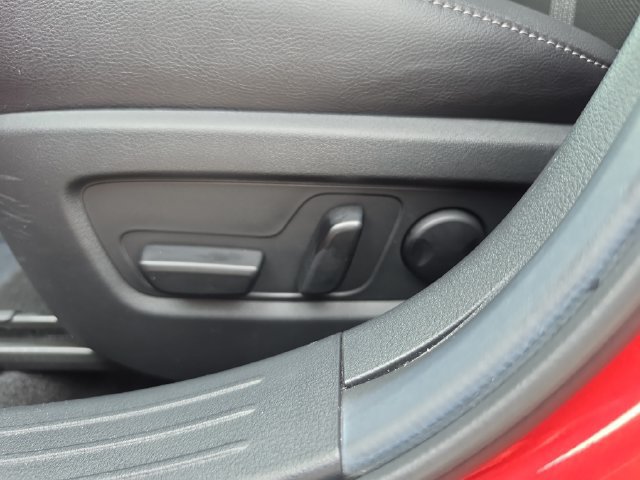 Used 2026 MAZDA CX-50 AWD 2.5 S w/ Preferred Pkg image 16