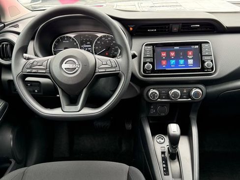 New 2025 Nissan Kicks Play S FWD image 11