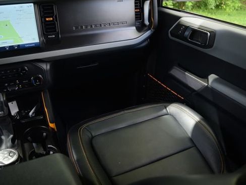 Used 2022 Ford Bronco Badlands AWD/4WD image 14