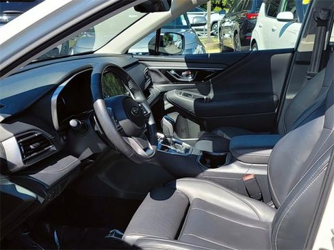 Used 2024 Subaru Outback Limited image 12