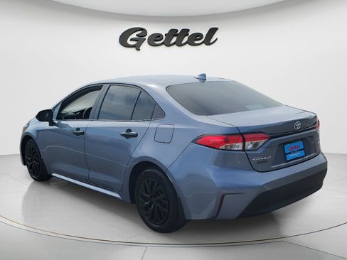 Certified 2025 Toyota Corolla LE FWD image 7
