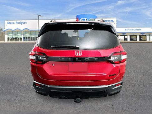 New 2026 Honda Pilot Sport image 4