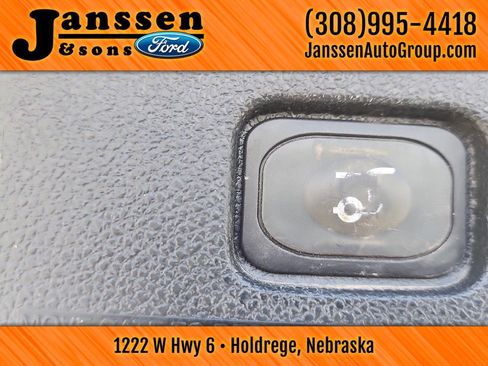 Used 2017 Ford Explorer XLT w/ Equipment Group 202A image 14