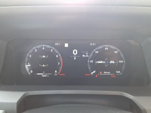 Used 2025 Toyota Tacoma TRD Sport AWD/4WD image 23
