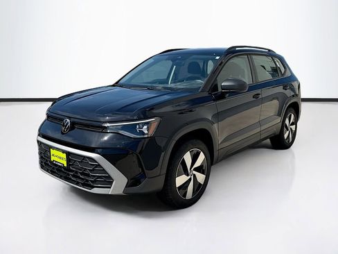 Certified 2025 Volkswagen Taos S AWD/4WD image 1