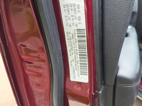 Used 2017 Dodge Durango SXT w/ 3rd Row Seating Group AWD/4WD image 28