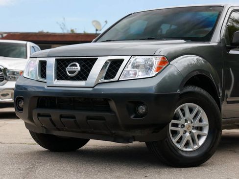 Used 2019 Nissan Frontier SV w/ Value Truck Package RWD image 2
