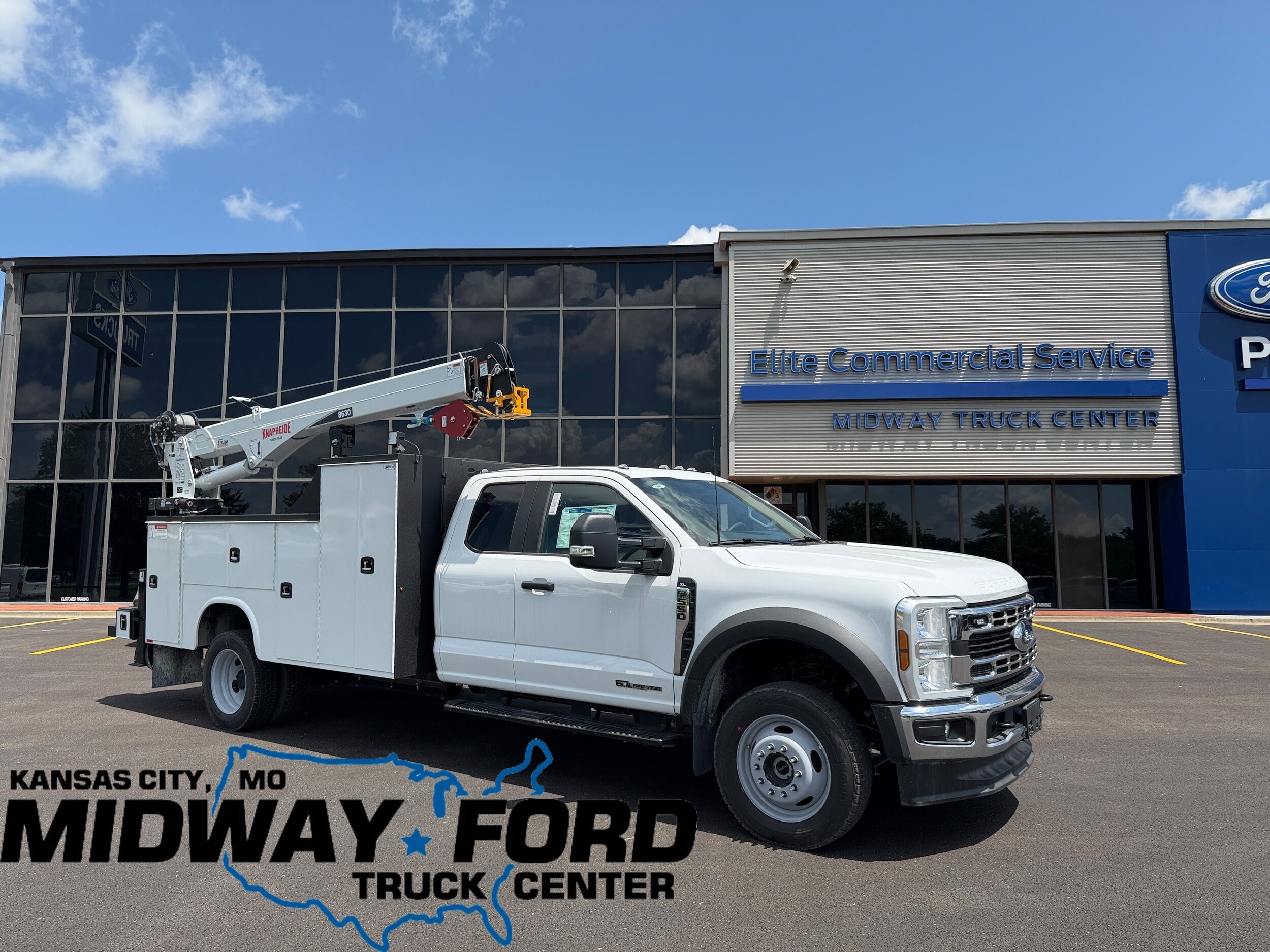 New 2026 Ford F550 4x4 Supercab Super Duty w/ XLT Value Package image 1