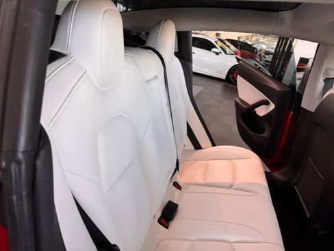 Used 2021 Tesla Model 3 Long Range image 15