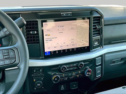 New 2026 Ford F250 XLT w/ XLT Premium Package AWD/4WD image 6