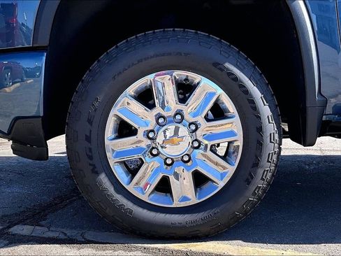 New 2026 Chevrolet Silverado 2500 High Country w/ Technology Package image 12