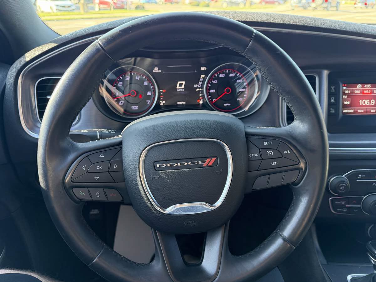 Used 2015 Dodge Charger SE w/ Popular Equipment Group AWD/4WD image 25