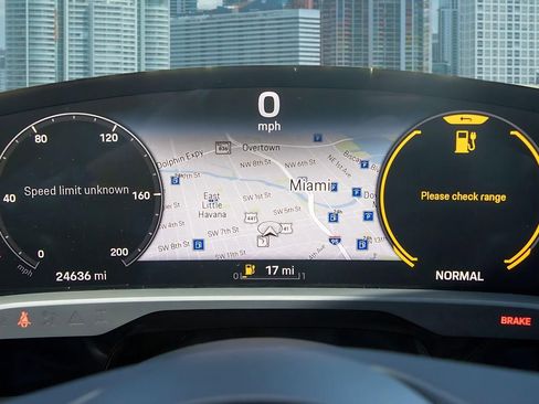 Used 2022 Porsche Taycan 4 Cross Turismo image 34