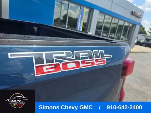 Used 2024 Chevrolet Silverado 1500 Custom Trail Boss AWD/4WD image 37