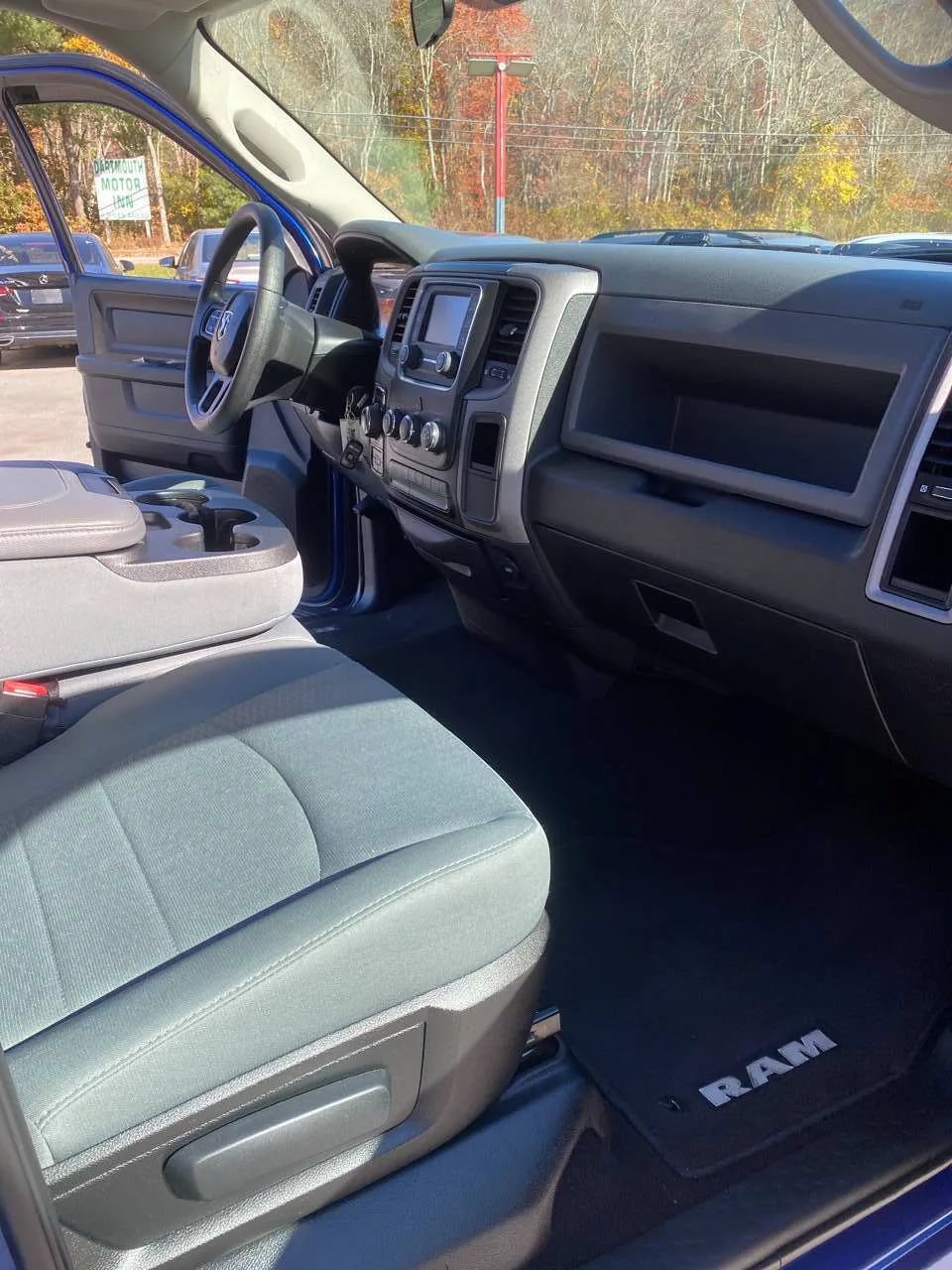 Used 2017 RAM 1500 Express w/ Express Value Package AWD/4WD image 14