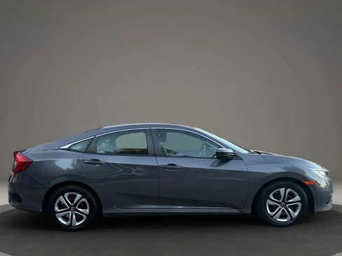 Used 2017 Honda Civic LX image 9