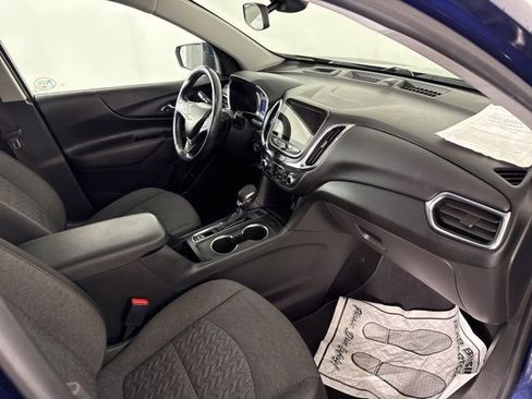 Used 2022 Chevrolet Equinox LT image 16