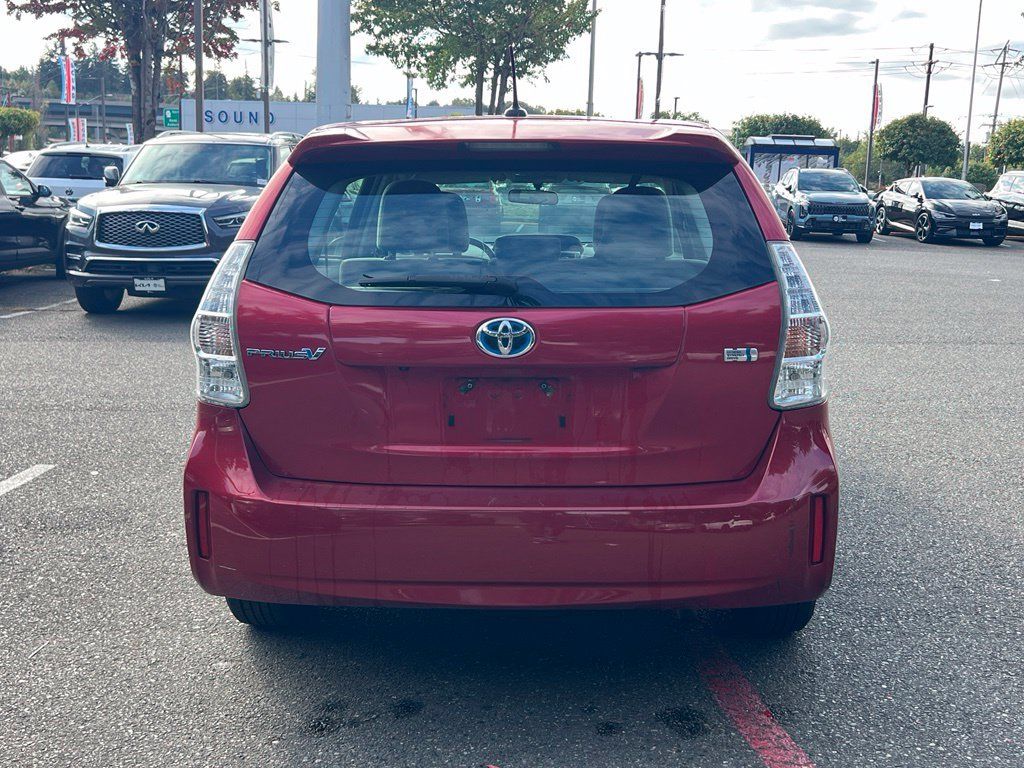 Used 2014 Toyota Prius V Three FWD image 6