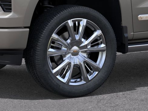 New 2026 Chevrolet Silverado 1500 High Country w/ High Country Premium Package AWD/4WD image 11