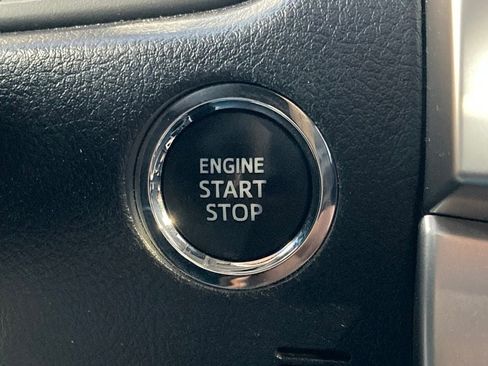 Used 2024 Toyota 4Runner Limited RWD image 19