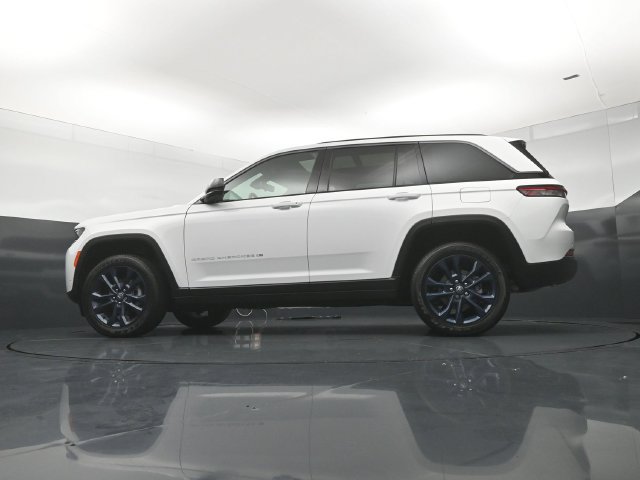 New 2026 Jeep Grand Cherokee Limited AWD/4WD image 21