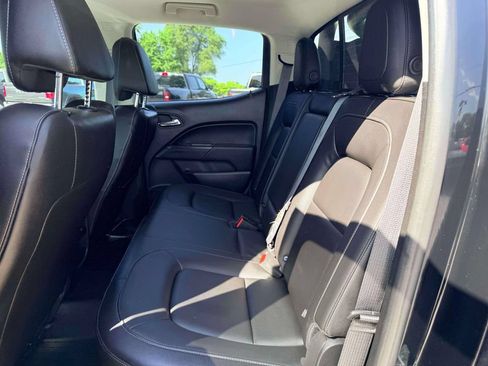 Used 2019 Chevrolet Colorado ZR2 w/ ZR2 Midnight Special Edition AWD/4WD image 12