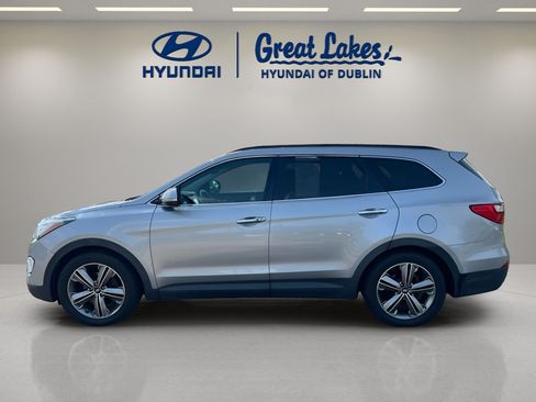 Used 2014 Hyundai Santa Fe GLS FWD image 2