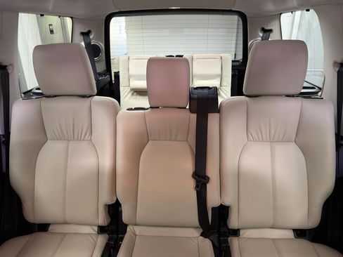 Used 2013 Land Rover LR4 HSE LUX AWD/4WD image 33