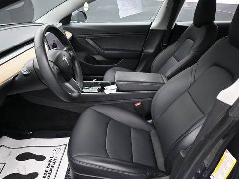 Used 2018 Tesla Model 3 Long Range image 24