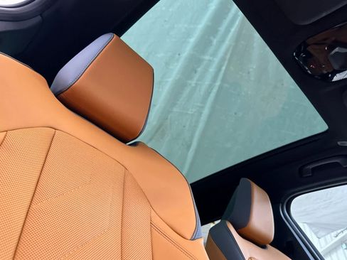 New 2025 BMW X3 xDrive30i w/ Premium Package image 17