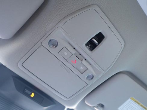 New 2026 Nissan Leaf Platinum+ w/ Cargo Package (Platinum+) image 18