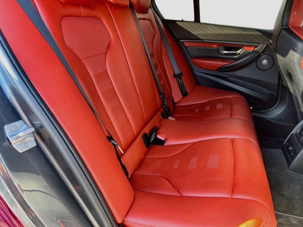 Used 2018 BMW M3 w/ Competition Package RWD image 27