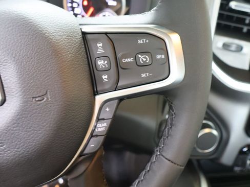 New 2026 RAM 1500 4x4 Crew Cab image 23