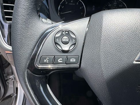 Used 2019 Mitsubishi Outlander SEL FWD image 31