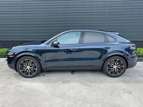 Certified 2026 Porsche Cayenne S AWD/4WD image 2