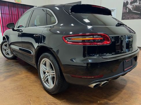 Used 2015 Porsche Macan S AWD/4WD image 2