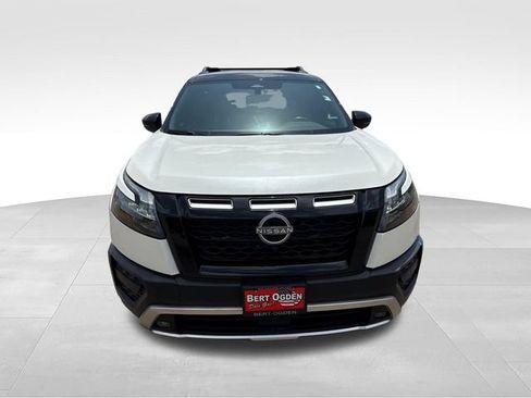 Certified 2024 Nissan Pathfinder Rock Creek AWD/4WD image 2