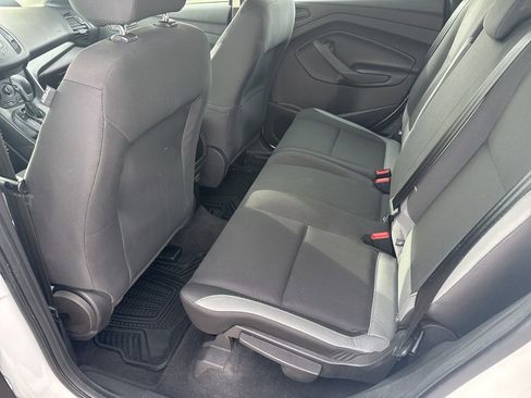 Used 2015 Ford Escape S image 19