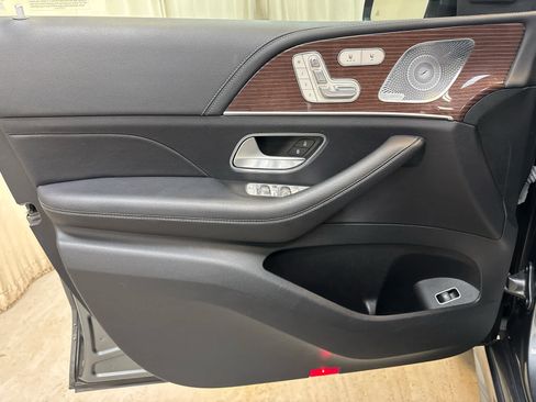 Used 2023 Mercedes-Benz GLE 450 4MATIC image 24