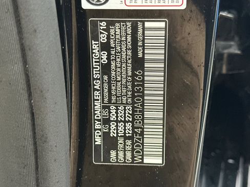 Used 2017 Mercedes-Benz E 300 image 29