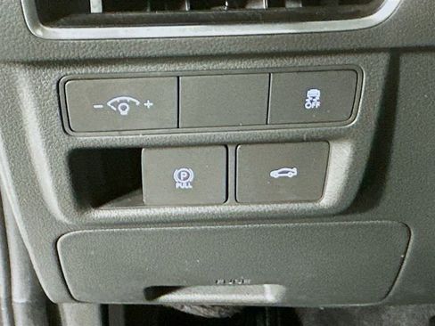 Used 2025 Hyundai Sonata SEL image 12