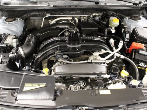 Used 2018 Subaru Crosstrek 2.0i Premium w/ Moonroof Package image 29