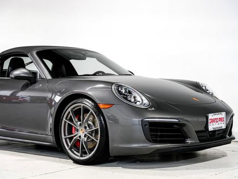 Used 2017 Porsche 911 Targa 4S AWD/4WD image 39