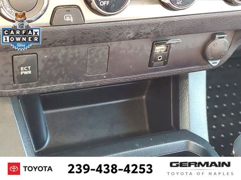 Used 2016 Toyota Tacoma SR image 31