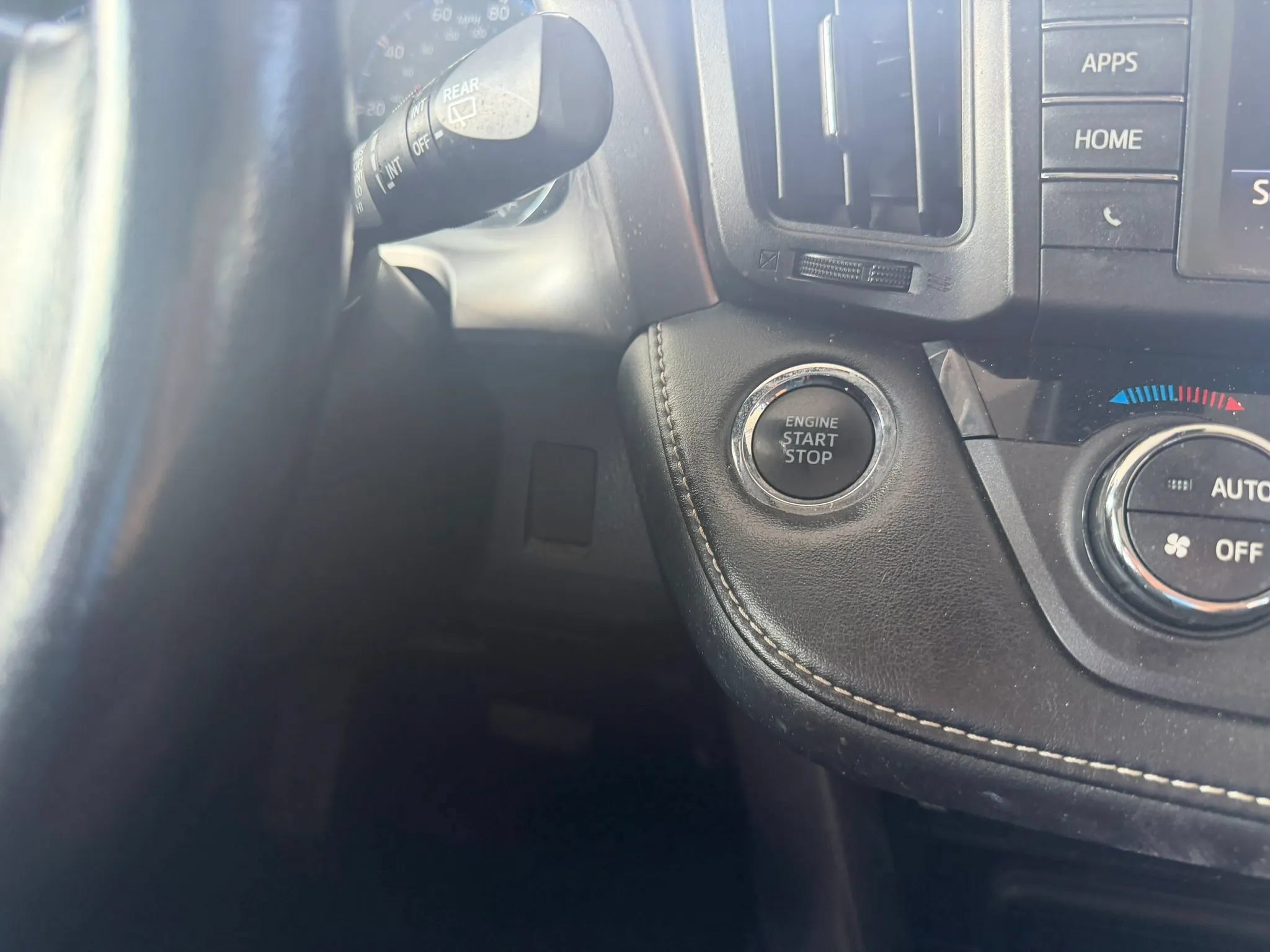 Used 2016 Toyota RAV4 XLE w/ Convenience Package AWD/4WD image 24