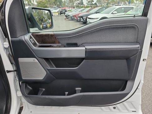 Used 2023 Ford F150 Lariat RWD image 28