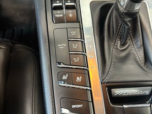 Used 2016 Porsche Macan S image 9